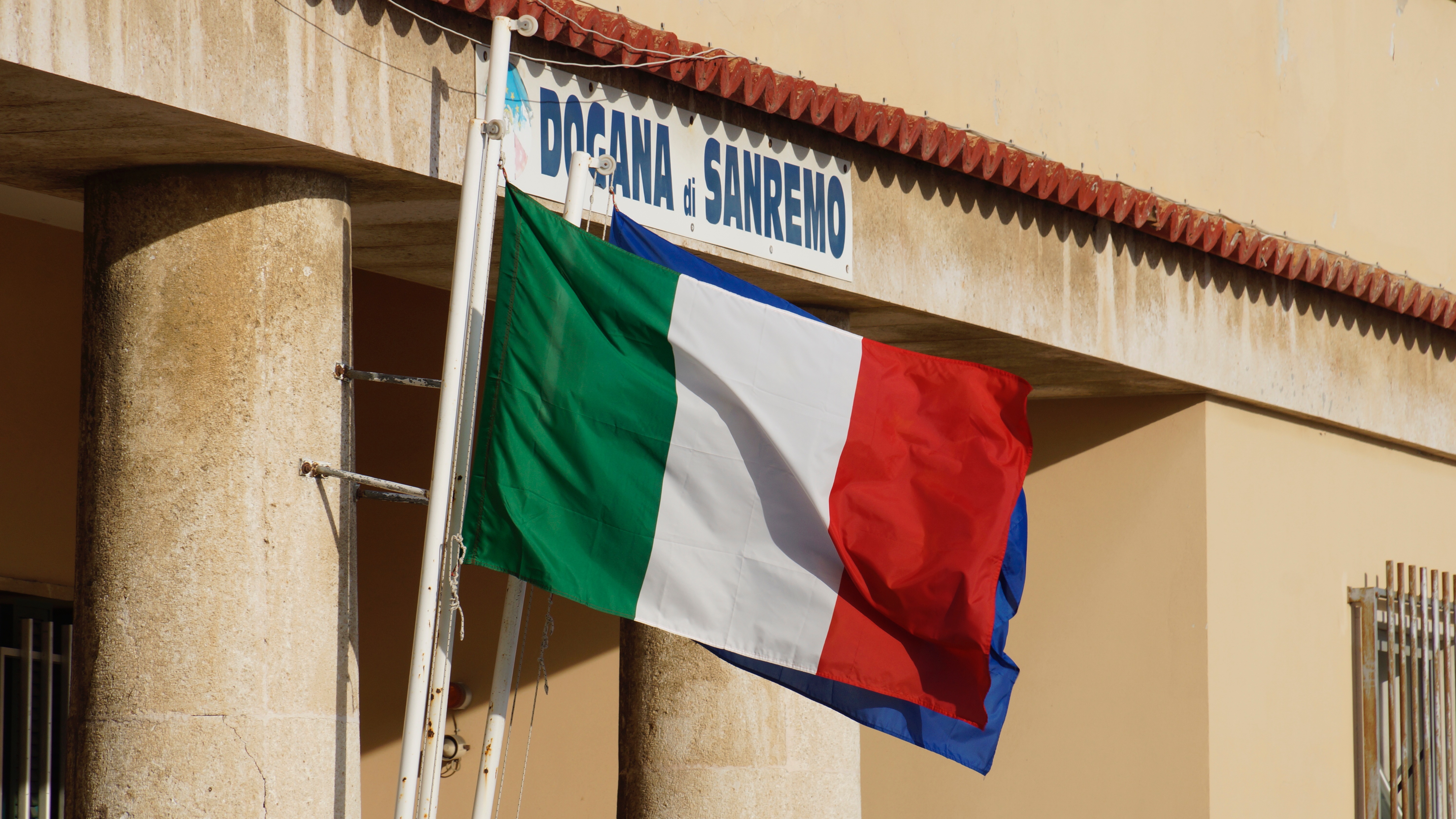 Italienische Fahne in San Remo