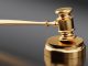 hammer waage gericht justiz recht gesetz, Quelle: QuinceMedia, Pixabay License Freie kommerzielle Nutzung Kein Bildnachweis nötig