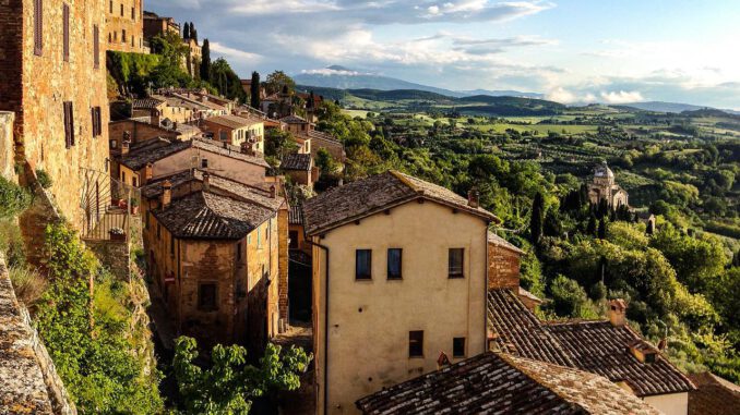 montepulciano toscana italien stadt landschaft, Quelle: Bischoff49, Pixabay License Freie kommerzielle Nutzung Kein Bildnachweis nötig